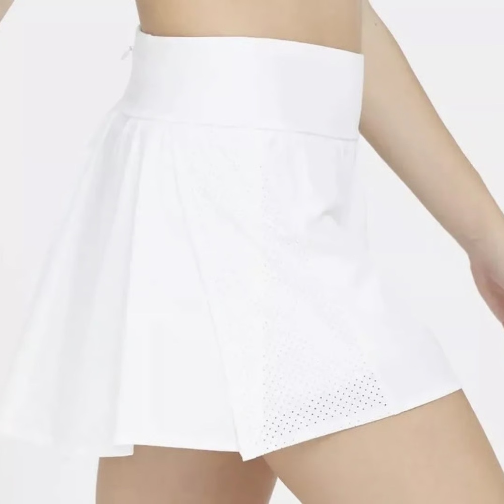 SPANX Get Moving white skort.